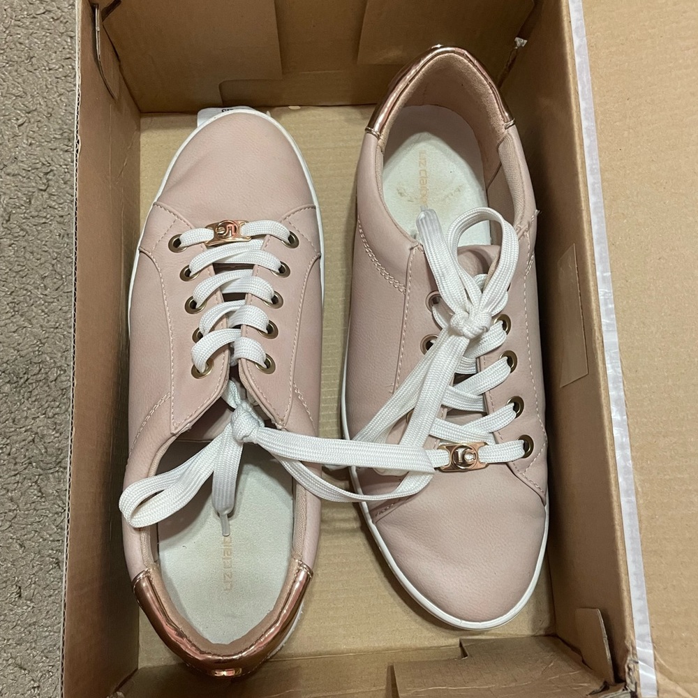 Liz Claiborne size 7 rosegold sneakers. Brand new with box no tags